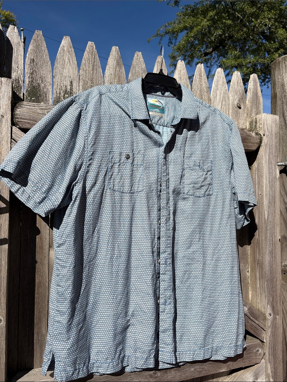 Tommy Bahama XL silk Island Modern Fit short sleeve.